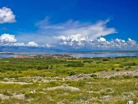 In With Sea View, Terrace, Air Conditioning, Wi-fi Apartament Vir