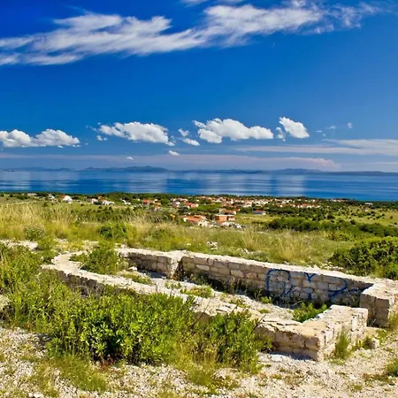 In With Sea View, Terrace, Air Conditioning, Wi-fi Vir